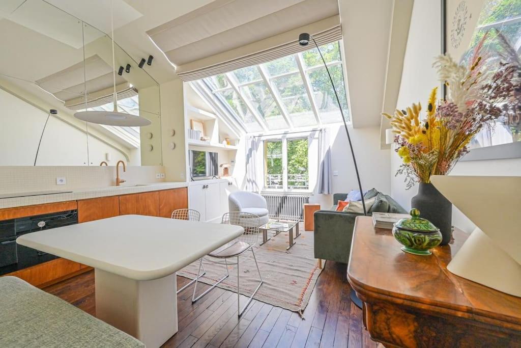 Ferienwohnung Beautiful Loft - Montmartre Paris Exterior foto